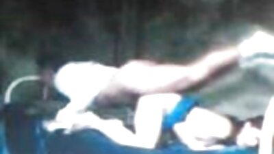 Musta jätkä ramming hänen kukko osaksi ha kuuma brunette tänään