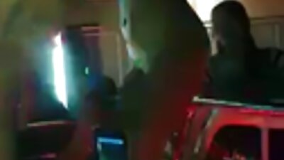Aasialaiset milf takahuoneessa valu kohtaus pallot syvä seksi