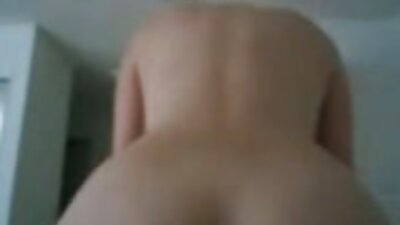 Punatukkainen neiti Andi Rye tuntuu niin hyvältä, kun kukko poraa hänen pilluaan