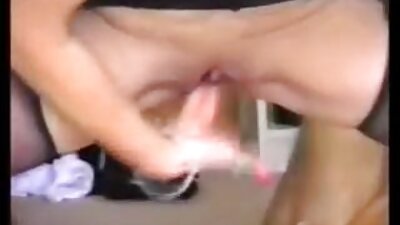 Mies kuvailee kuinka taitava tootsie toimii kullin kanssa kuin ammattilainen